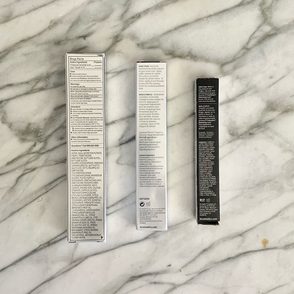 It Cosmetics Bundle (Medium Complexion) - Picture 2 of 12